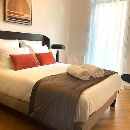 Lägenhet E Fauvette De Standing Avec Terrasse *