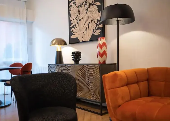 E Fauvette De Standing Avec Terrasse דירה